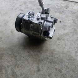 2011 BMW 330i Ac Compressor 