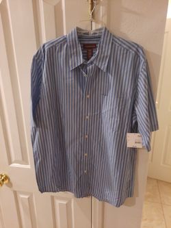 Covington Short Sleeved Dress Shirt Large