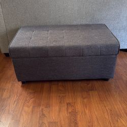 Ottoman W Storage Inside 