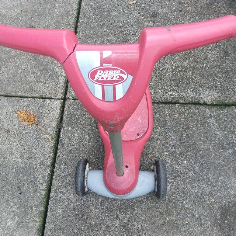 Radio Flyer Scooter