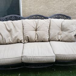 Sturdy Aluminum 3 Seat Couch