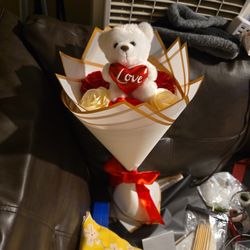 Ramos Con Peluche Con 6 Rosas