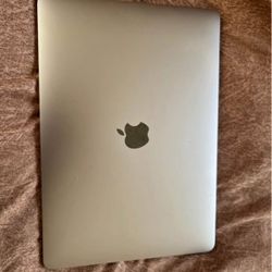 MacBook Air 13.3”