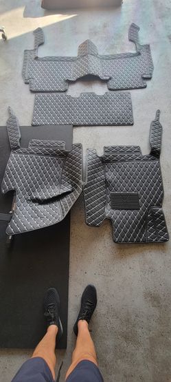  Floor Mats Lexus LX 570

