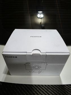 Fujifilm X Half Black Noir Brand New