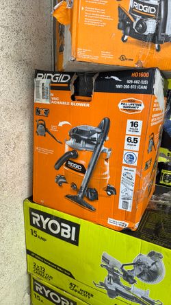 Ridgid 16 gallon wet and dry vacuum