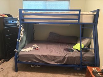 Bunk beds pick up Tulare $175 OBO comes with top mattress