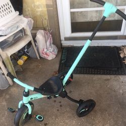 Nice toddlers tricycle with a dork steering handle only $30 firm