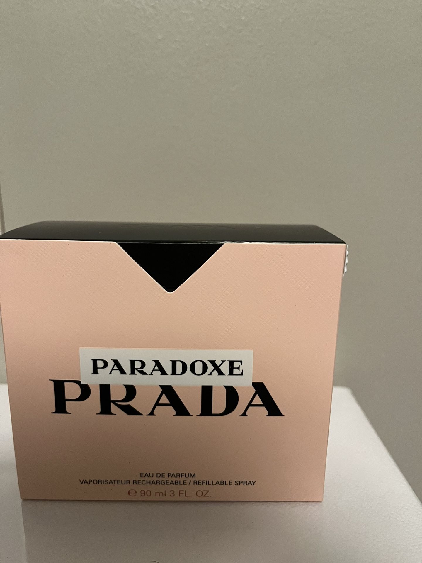 Prada Paradoxe