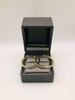 14k HOOP EARRINGS W / NATURAL DIAMONDS