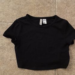 H&M Black Crop Top