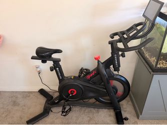 Echelon Sport-S Connect Exercise Bike – Excellent Condition