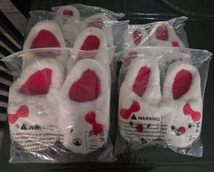 Hello kitty slippers women size 7, 8 and 9 $10