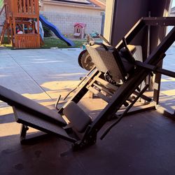 Leg press/hack squat