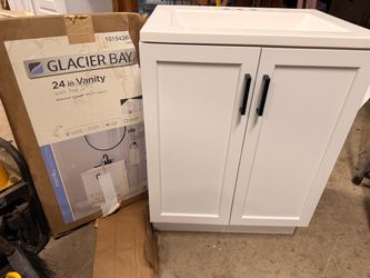 New 24” bathroom vanity sink(NO TOP)