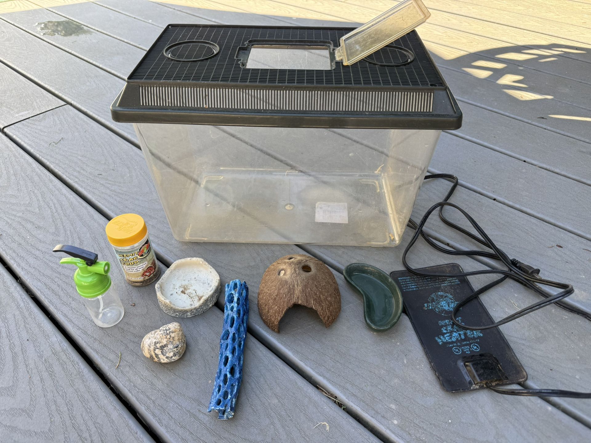 Hermit Crab Terrarium / Habitat / Enclosure
