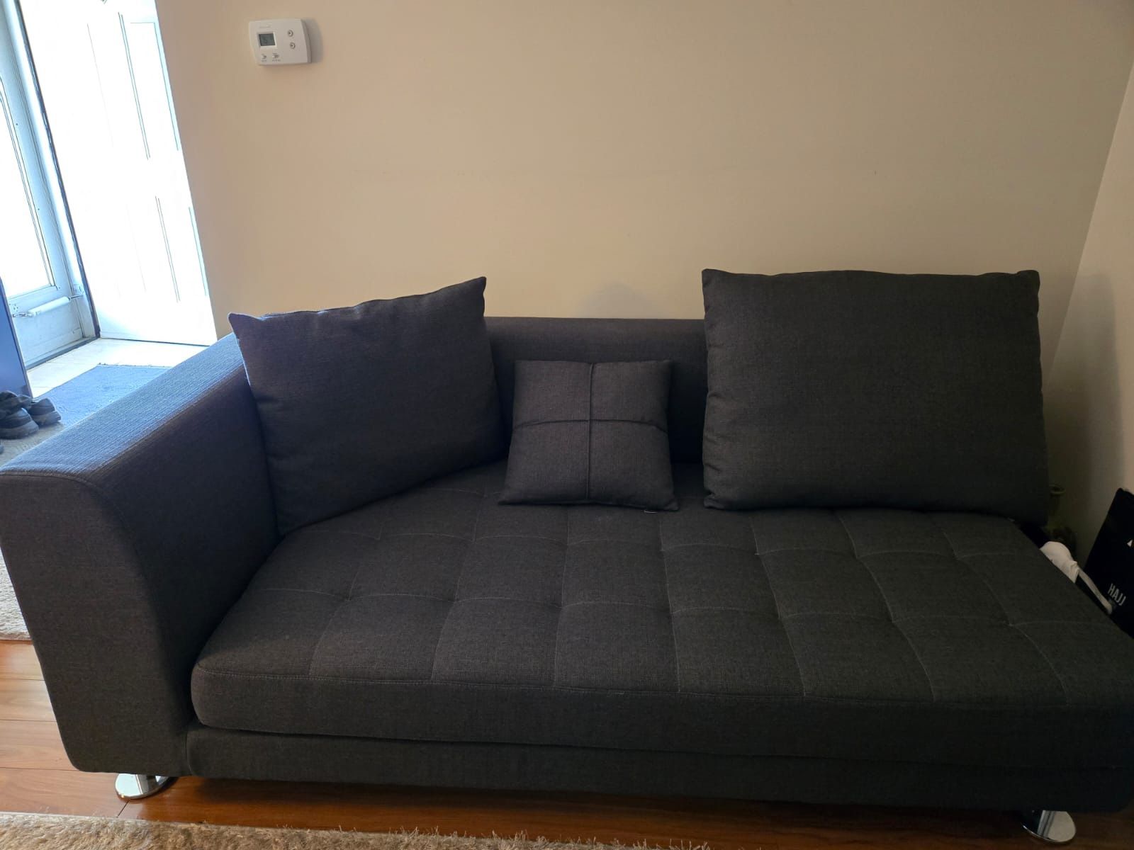 Love seat Couch