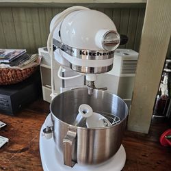Heavy Duty Kitchenaid Mixer