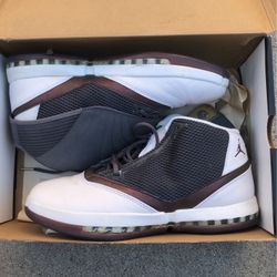 Air Jordan 16 + Q 