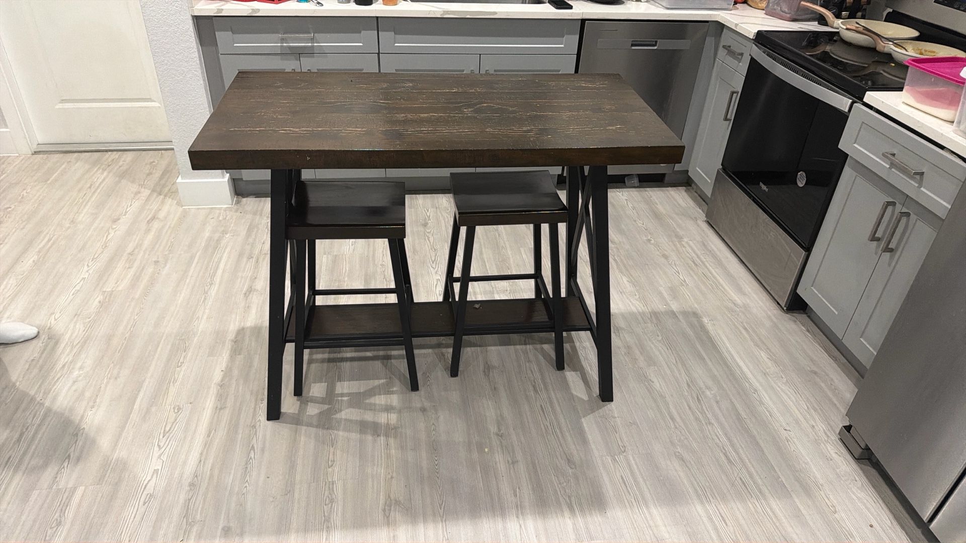 Wood Bar Stool Table
