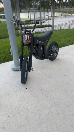Tuttio Electric Dirt Bike