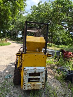 1975 international front loader.