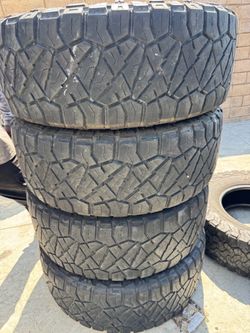 35x12.50r18 Nitto tires en Excelentes Conditiones de Vida las 4