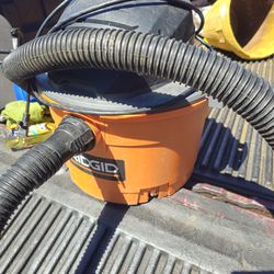 Price is firm.. ridge 6 gallon shop vac