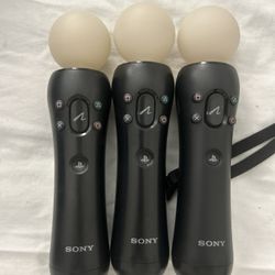 2 PlayStation Move Motion Controller.  For PS3