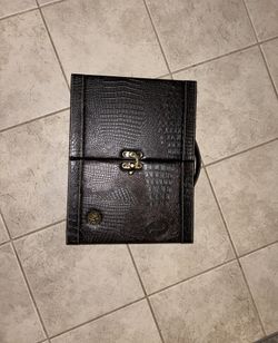 rocky patel cigar and wiskey travel case