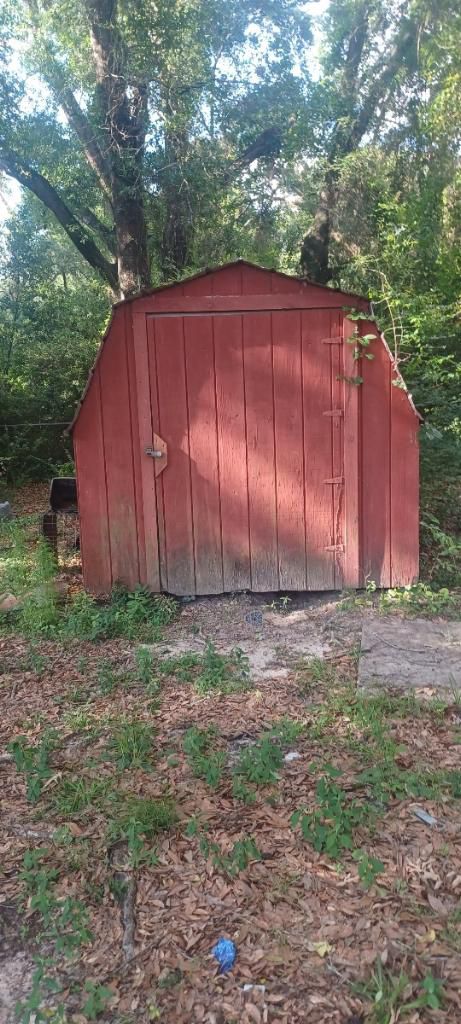 USED OUTSIDE SHED