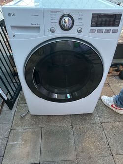 Washer dryer gas