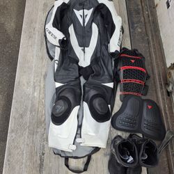 Dainese Track Suit & Boots 