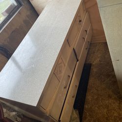 Dresser Set