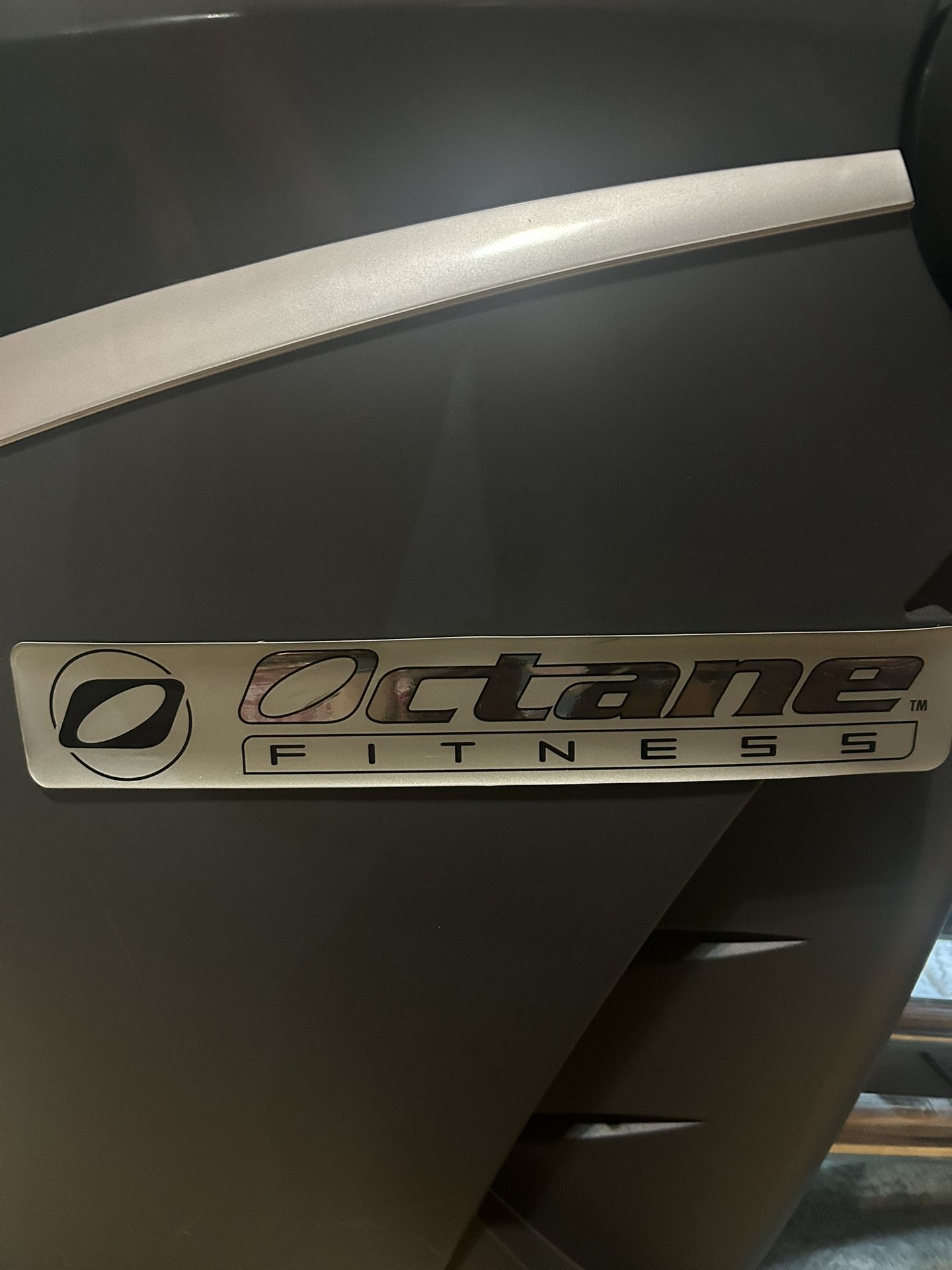 Professional Gym Quality Elliptical