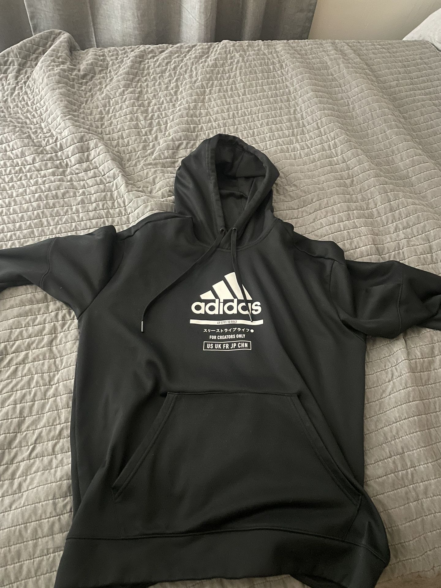 Adidas Sweatshirt 