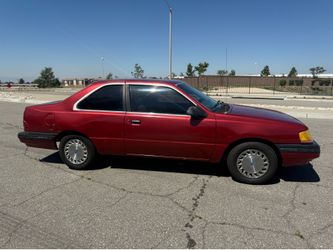 1991 Ford Tempo