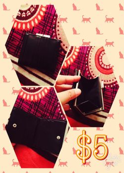 Black small wallet