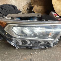 Headlight  RAV4