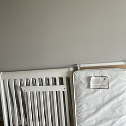 Mini Crib Convertible with Mattress