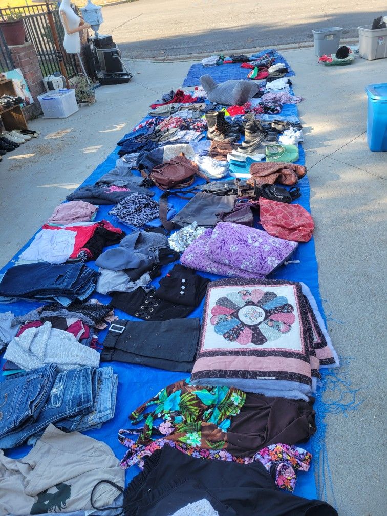 Yardsale
