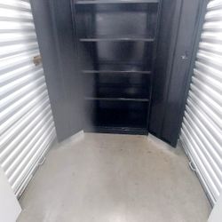 Very Nice And Beautiful Office Cabinet.  Name Brand "STEELCASE"  5 Levels Of Storage.  Extra Clean, 36X24X80 