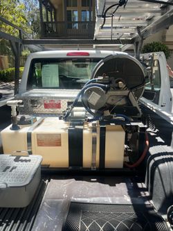 30 Gallon electric spray rig and reel for small truck dual pump