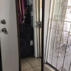 Floor Mirror ( Espejo De Piso)