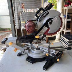 CHICAGO ELECTRIC 12 In. Dual-Bevel Sliding Compound Miter Saw With Laser Guide