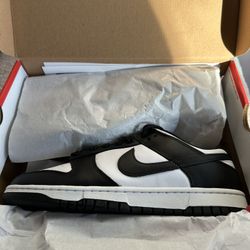 Nike Dunk Low Size 11 Panda