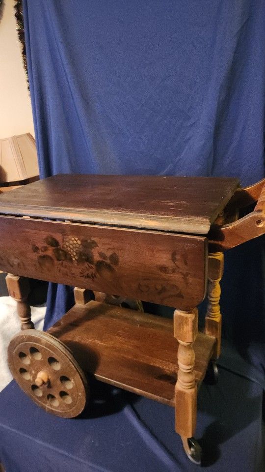 Vintage Dinning Room Cart