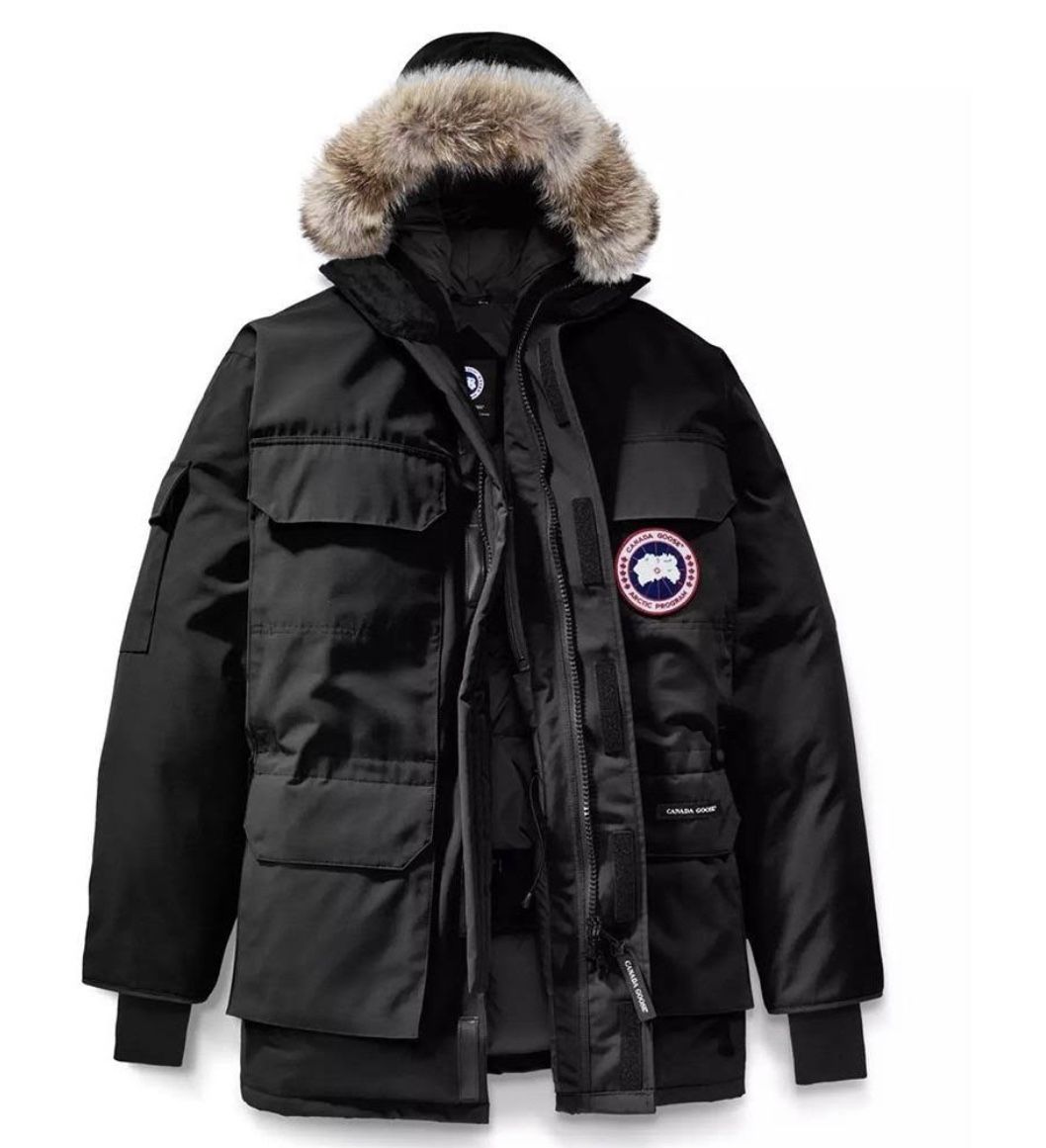 Canada Goose Men’s Jacket ( L ) 550 OBO NEW