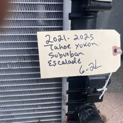 2021-2024 Chevy Tahoe-suburban-Escalade Radiator 
