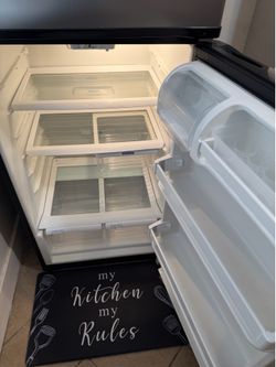Whirlpool Stainless Steel Refrigerator in Good Condition